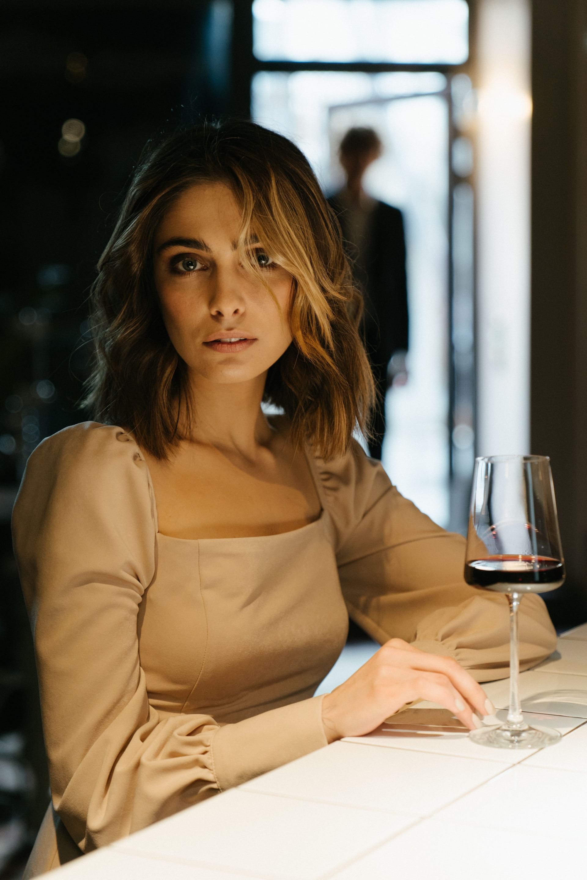 women eating food